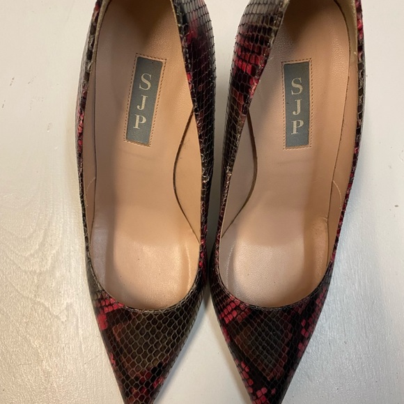 SJP Fawn 4in heel. Pink, black and gray snake skin. Size 39 1/2. Great shape - Picture 3 of 5
